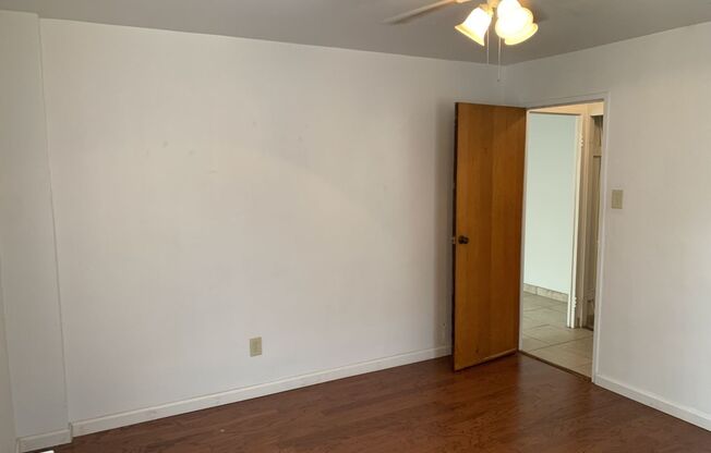 1 bed, 1 bath, 529 sqft, $1,375, Unit B4