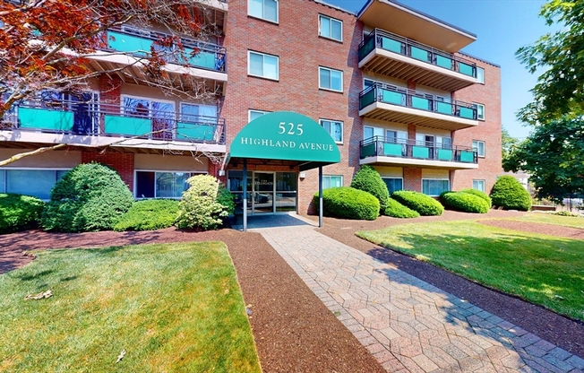 2 beds, 1 bath, 800 sqft, $2,495, Unit 41