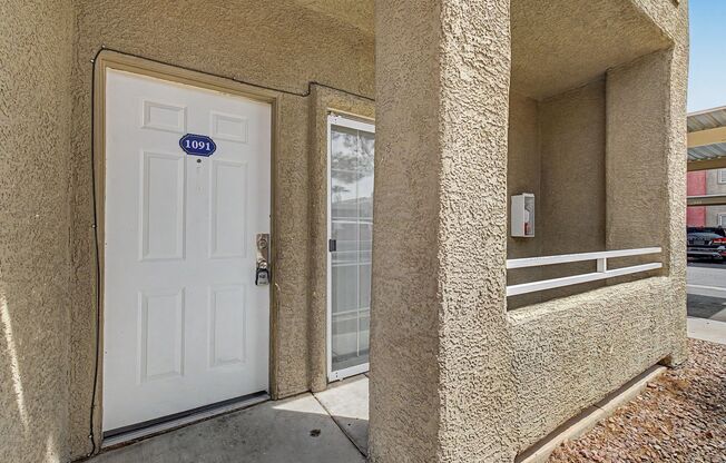 *2 WEEKS FREE RENT FOR QUALIFIED APPLICANTS WITH IMMEDIATE MOVE IN!!**HCVP CONSIDERED**GATED COMMUNITY NEAR NELLIS AIR FORCE BASE!