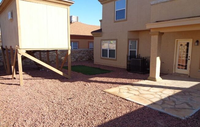 3 beds, 2.5 baths, $1,695