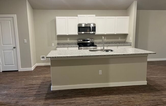 Discover the Charm of Wolfforth Living: Rent the Brand New Harvest House at 2911 Abbeville, Your Perfect Single-Family Home in Lubbock County, Texas!