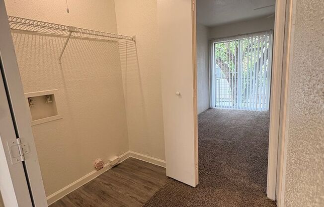 1 bed, 1 bath, 640 sqft, $885, Unit 0704