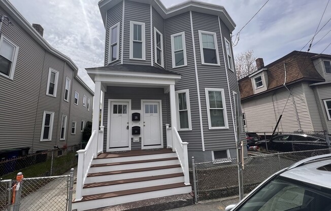 18 HOUGHTON ST