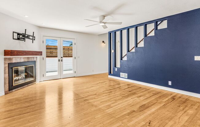 Spacious 3 Bed / 3 Bath Ocean Beach Townhome with Private Patio & Garage - Available NOW