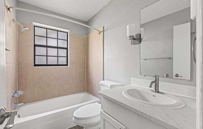 Large Soaking Tub In Bathroom at The Flats at Seminole Heights, Florida, 33603