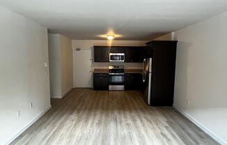 1 bed, 1 bath, 700 sqft, $1,400, Unit 4A