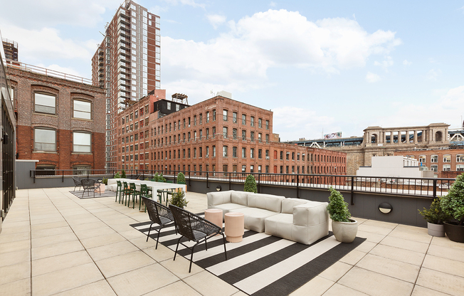 4 beds, 4.5 baths, 3,016 sqft, $25,000, Unit PHE