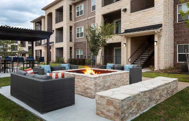 Hilltops Apartments in Conroe, Tx Fire Pit