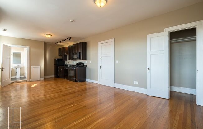 1175 -1191 N. High St.