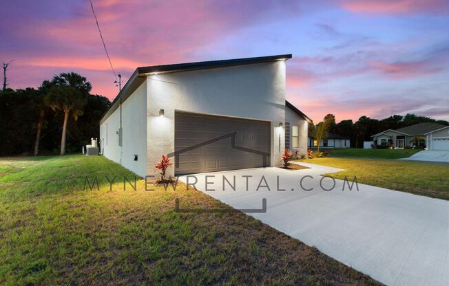 Deposit-Free! Modern, energy efficient home with ALL of the upgrades! North Port, FL