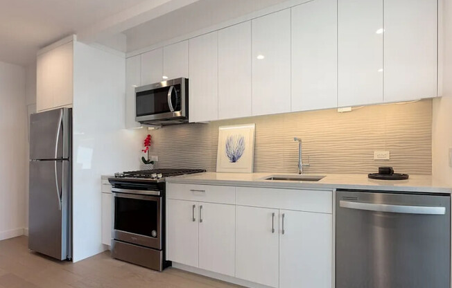 1 bed, 1 bath, 666 sqft, $2,912, Unit 6D