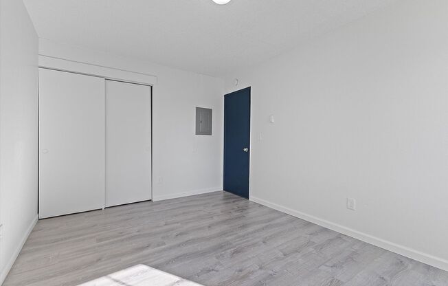 1 bed, 1 bath, 690 sqft, $1,200, Unit 201