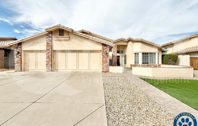 2718 E BIGHORN AVE