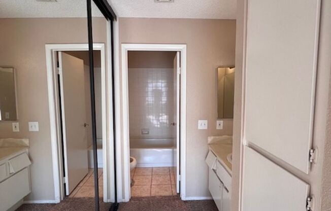 2 beds, 2 baths, $1,200, Unit # 202