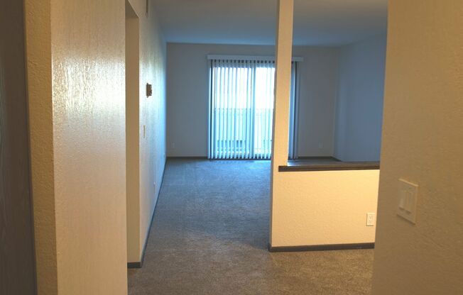 1 bed, 1 bath, 780 sqft, $1,231, Unit 403
