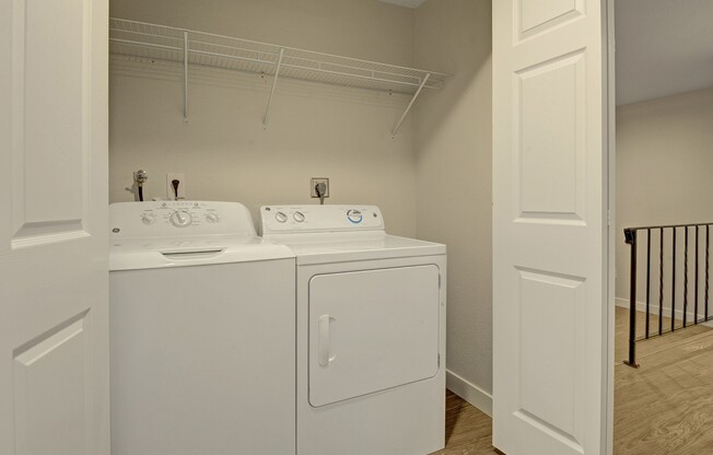 2 beds, 1 bath, 1,150 sqft, $1,825, Unit 71