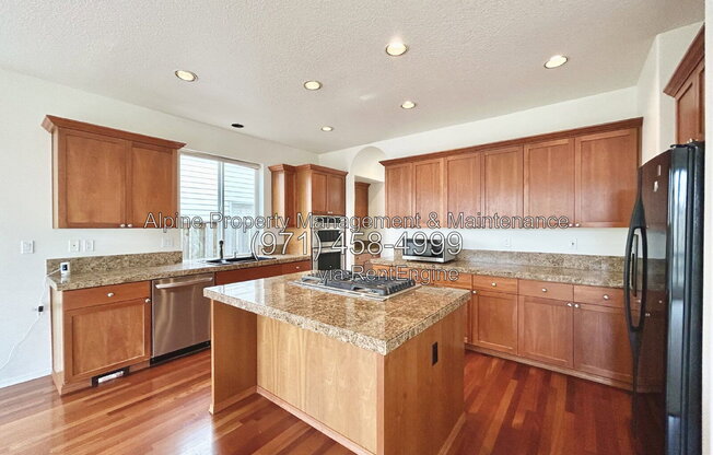 4143 NW MEISNER DR