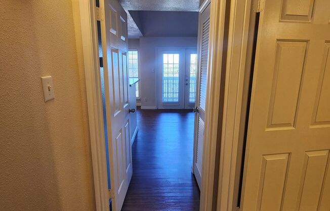 1 bed, 1 bath, 660 sqft, $1,275, Unit 506-u