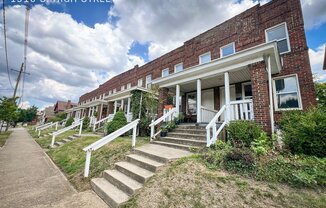 1516 S HIGH ST