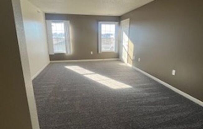 2 beds, 2 baths, 1,080 sqft, $1,189, Unit 53