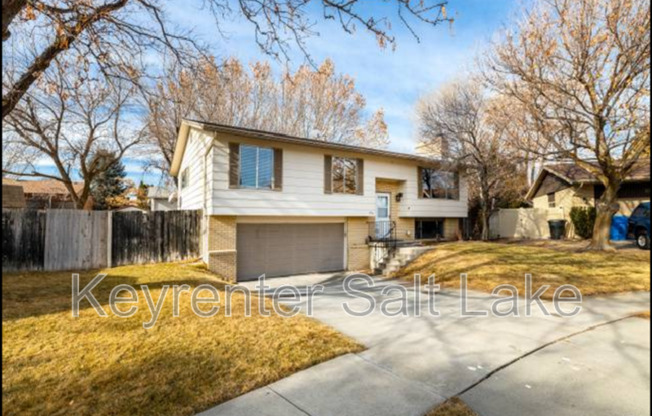 2373 W JACK CIR
