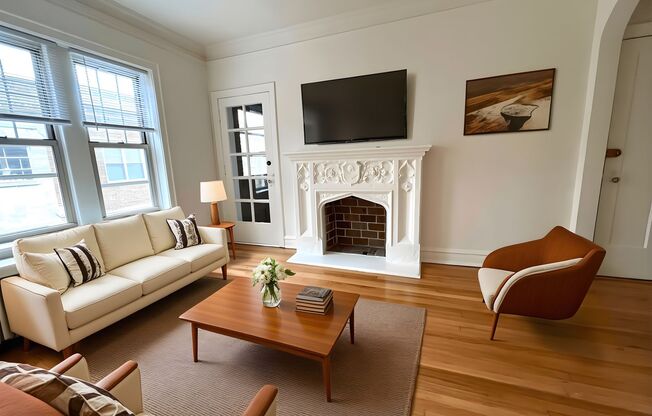 930-936 Judson Ave, Evanston