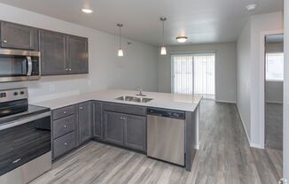 2 beds, 2 baths, 913 sqft, $1,275, Unit 4800-263