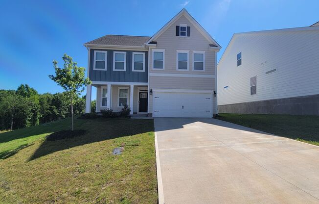 Partially Furnished 3 Bed, 2.5 Bath Home Available in Woodruff