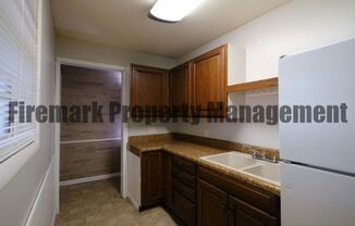 1 bed, 1 bath, $1,050, Unit C