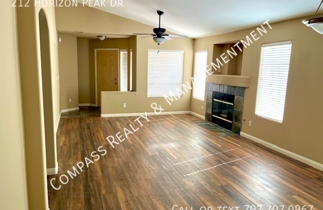 212 HORIZON PEAK DR