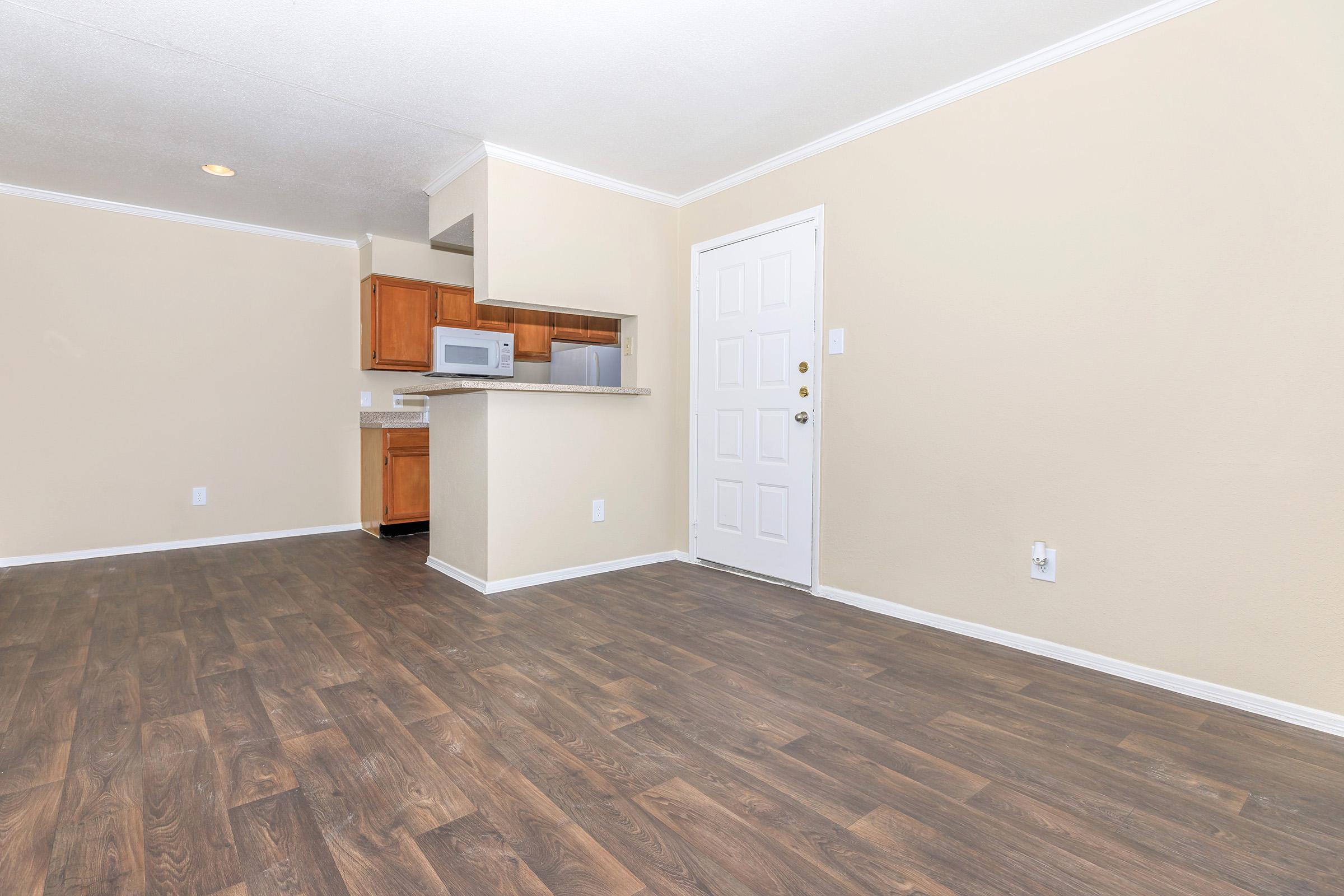 Hunters Creek - Apartment Living in Houston, TX