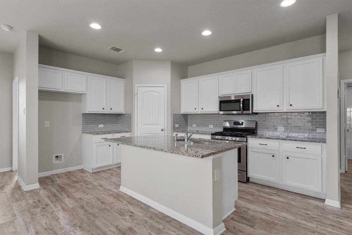 1526 AUTUMN SAGE WAY