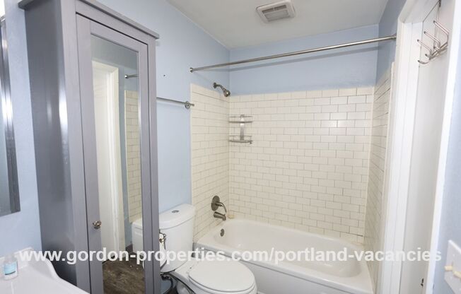 2 beds, 1 bath, $1,495