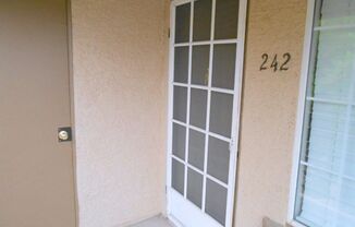2 beds, 2 baths, $1,400, Unit # #I 242