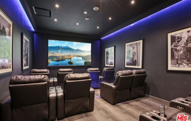 2 beds, 2.5 baths, 2,000 sqft, $7,995, Unit 5A