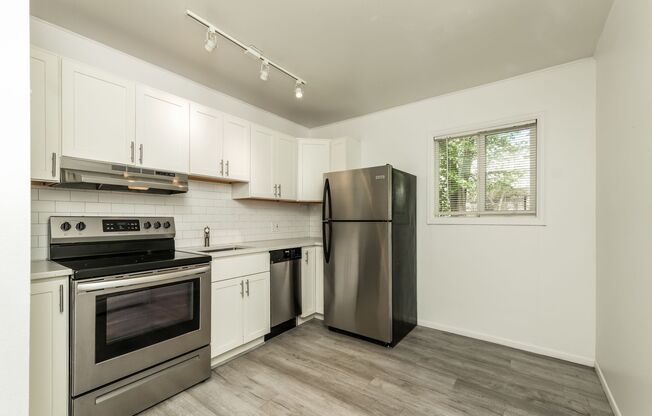 Our latest renovated 1 bed, 1 bath in beautiful Colorado Springs is Ready to Call Home! Just in time for Spring!