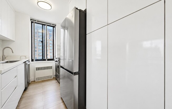 1 bed, 1 bath, 740 sqft, $6,300, Unit 22A