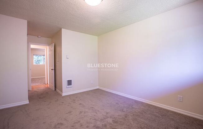 2 beds, 1 bath, 740 sqft, $1,450, Unit 103