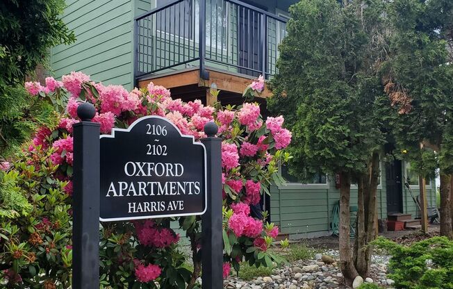 The Oxford Apartments