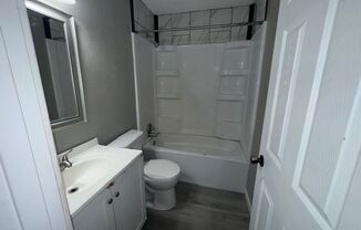 2 beds, 1 bath, $900, Unit 1509