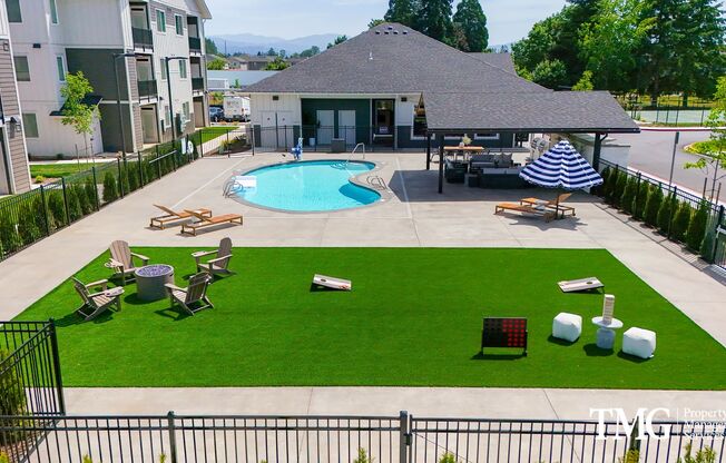 2 beds, 2 baths, 999 sqft, $1,999, Unit C61