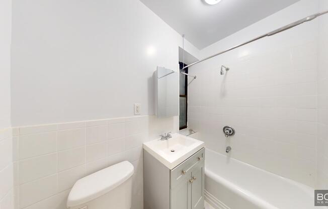520 E 83 ST