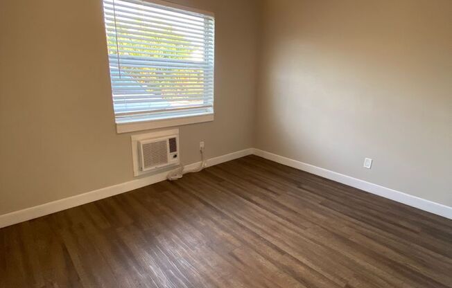 2 beds, 1 bath, 634 sqft, $1,999, Unit 430-07