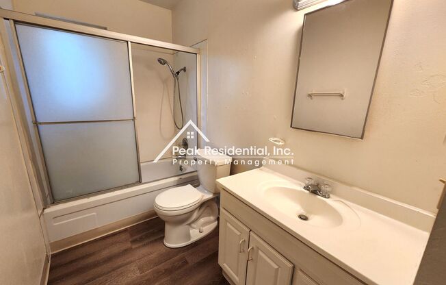 2 beds, 1 bath, $1,350