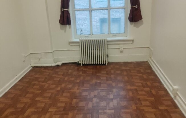 734 N 3 ST