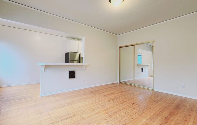 Studio, 1 bath, $2,250, Unit 03