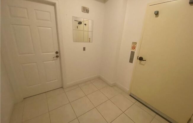 3 beds, 2 baths, $2,300