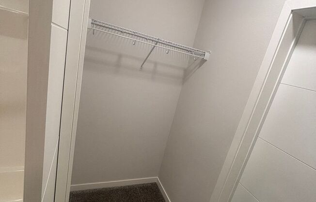 2 beds, 2 baths, 1,132 sqft, $2,075, Unit 10009-113