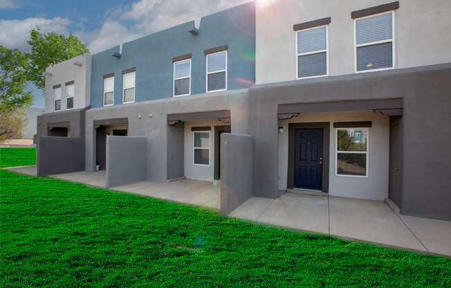 Exterior of The Bluffs at Tierra Contenta Apartments