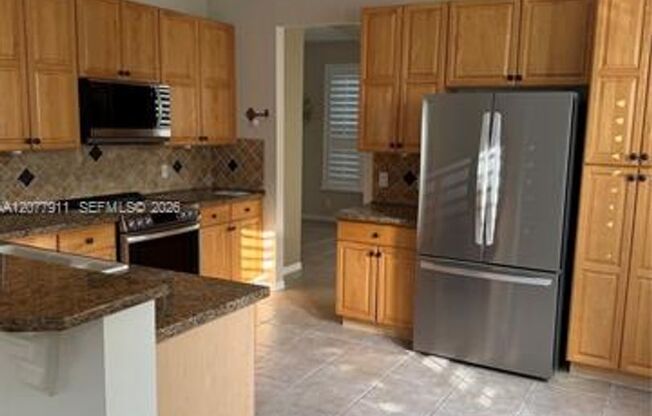 1532 NW 133rd Ave # 1532, Pembroke Pines, FL 33028